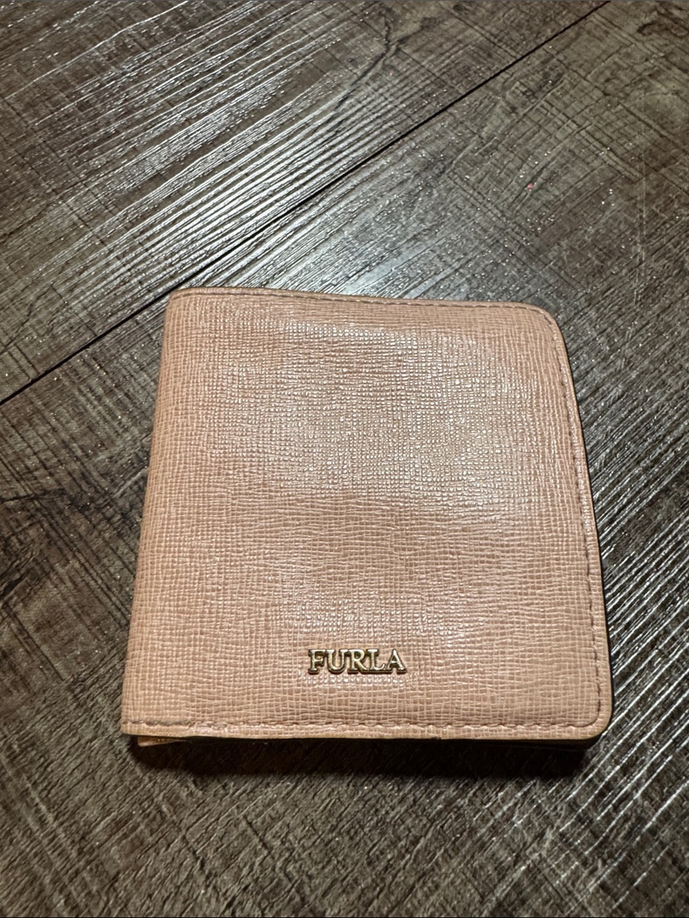Furla Dusty rose bifold Wallet